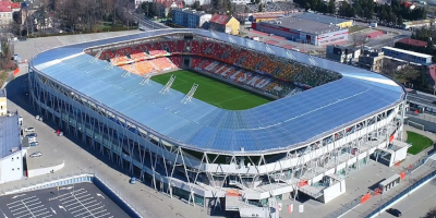 Sân vận động Stadion Miejski w Bielsku-Białej – sân nhà của Podbeskidzie Bielsko-Biała
