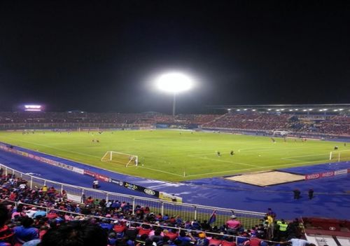 Stadium Larkin